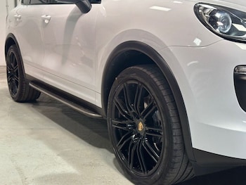 Used Porsche Cayenne 2014 for sale - 75538127: Photo