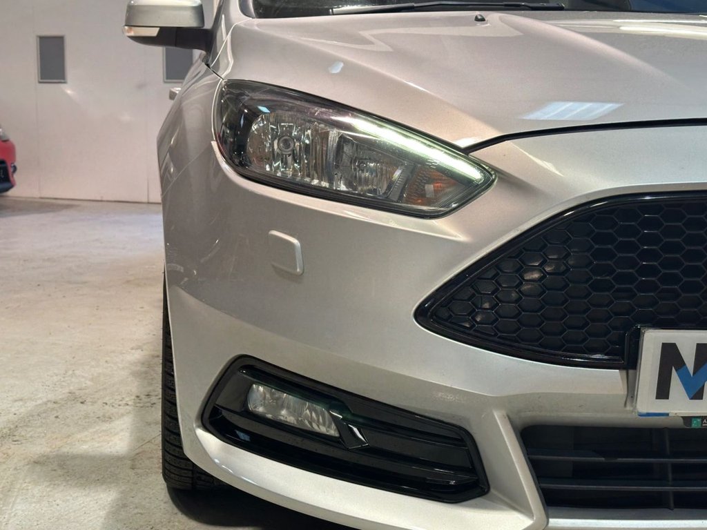 Used Ford Focus 2017 for sale - 76256226: Photo 24