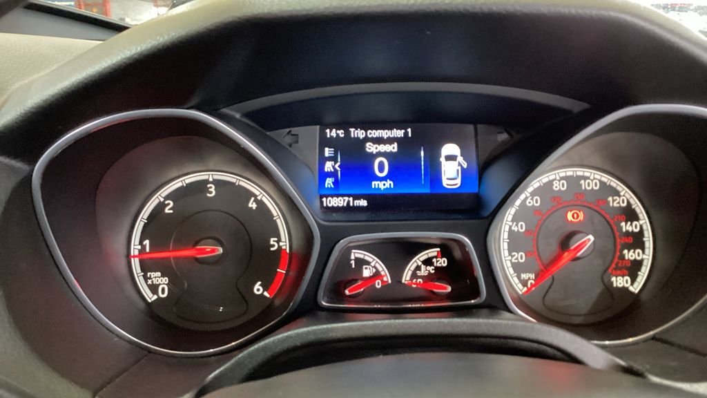 Used Ford Focus 2017 for sale - 76256226: Photo 8