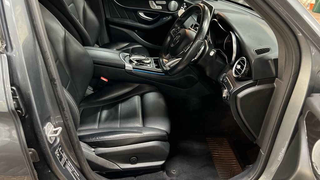 Used Mercedes-Benz GLC 2018 for sale - 77048961: Photo 4