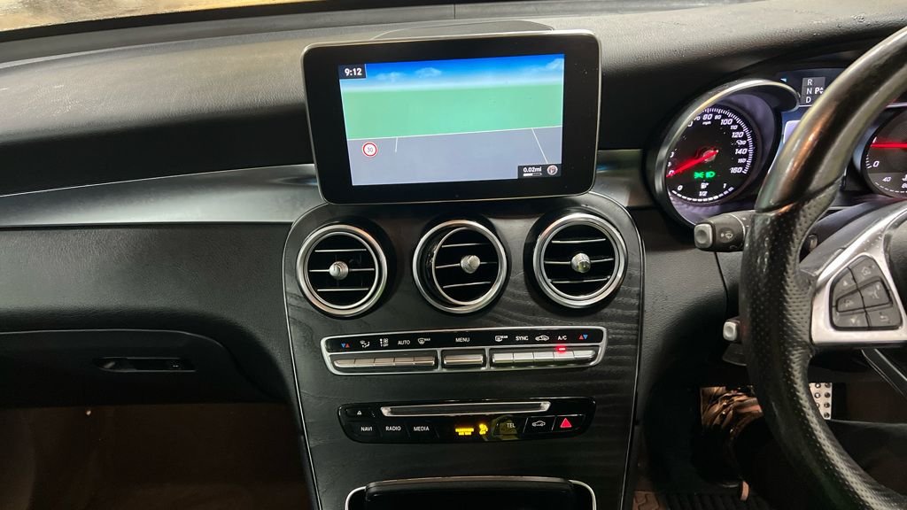 Used Mercedes-Benz GLC 2018 for sale - 77048961: Photo 7