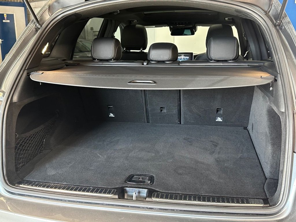 Used Mercedes-Benz GLC 2017 for sale - 77557713: Photo 11