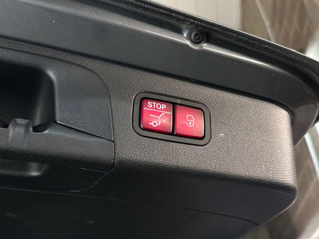 Used Mercedes-Benz GLC 2017 for sale - 77557713: Photo 12