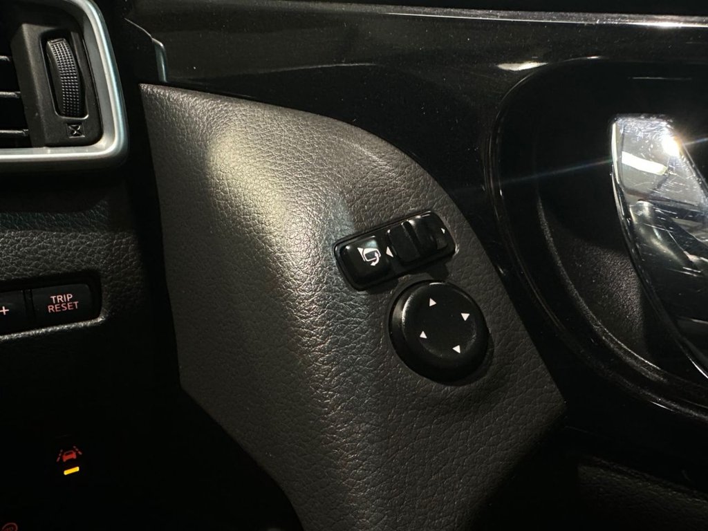 Used Nissan Qashqai 2018 for sale - 76010455: Photo 40