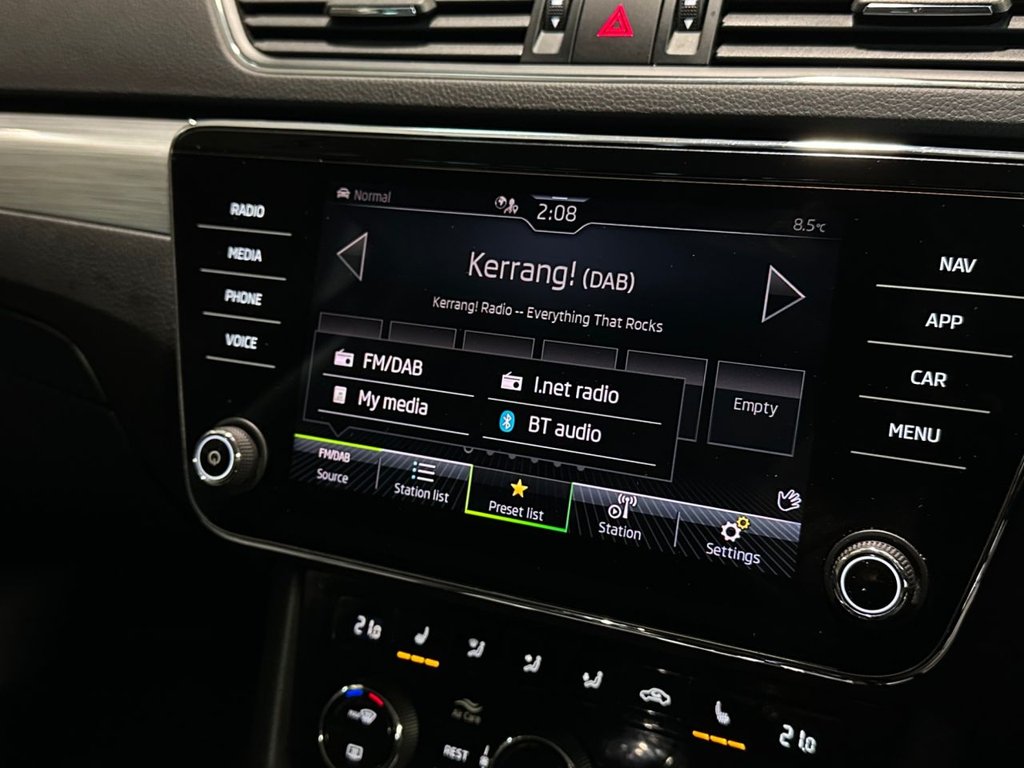 Used Skoda Superb 2021 for sale - 77227265: Photo 25