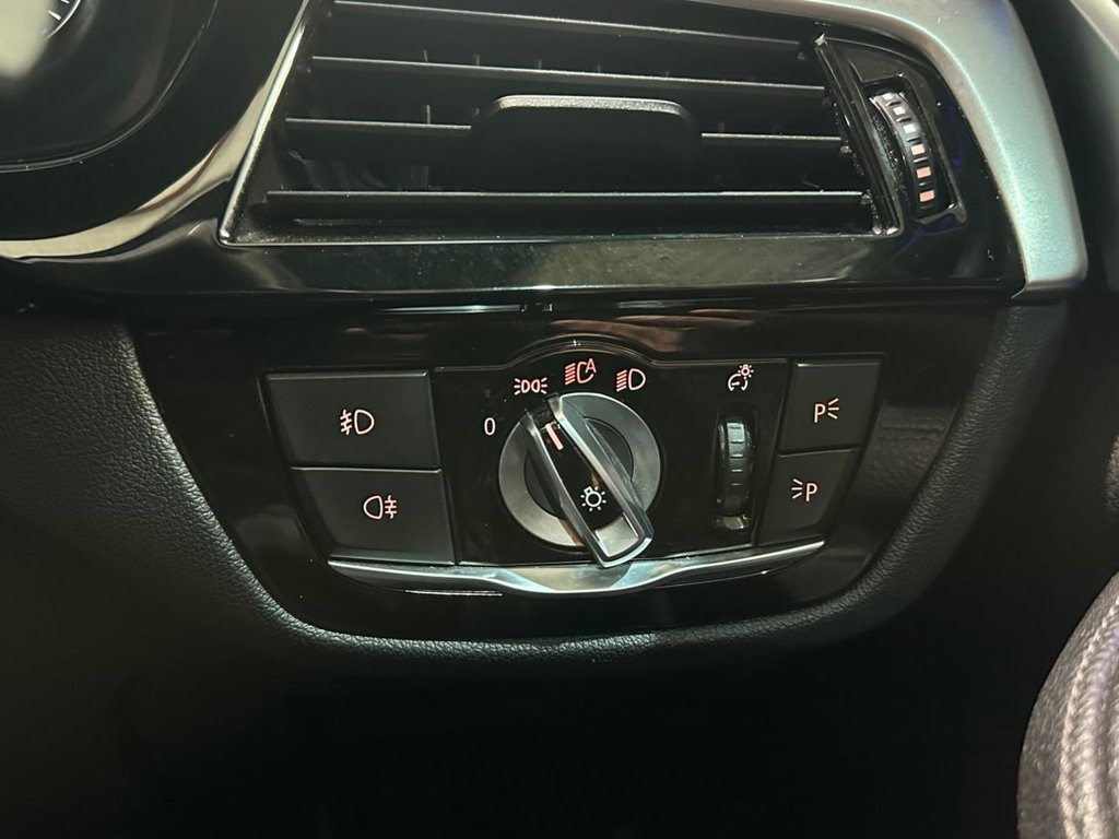 Used BMW 5 Series 2017 for sale - 76900752: Photo 38