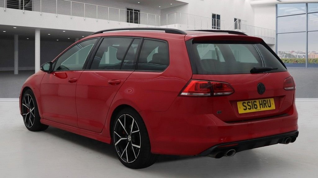 Used Volkswagen Golf 2016 for sale - 76333860: Photo 2