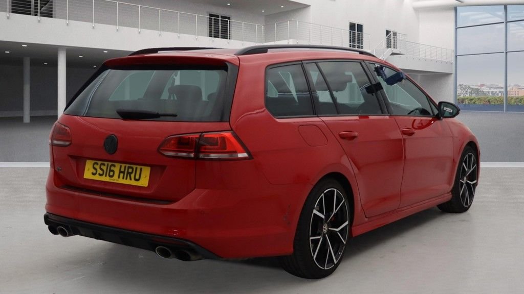 Used Volkswagen Golf 2016 for sale - 76333860: Photo 4