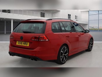 Used Volkswagen Golf 2016 for sale - 76333860: Photo
