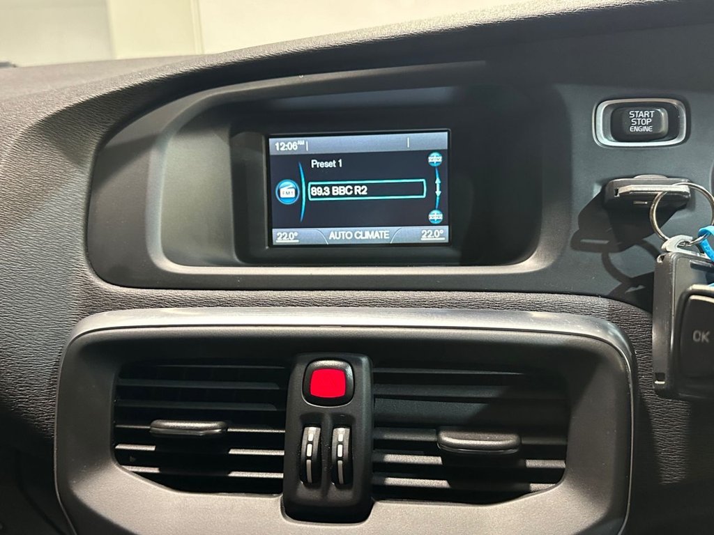 Used Volvo V40 2014 for sale - 77227453: Photo 16