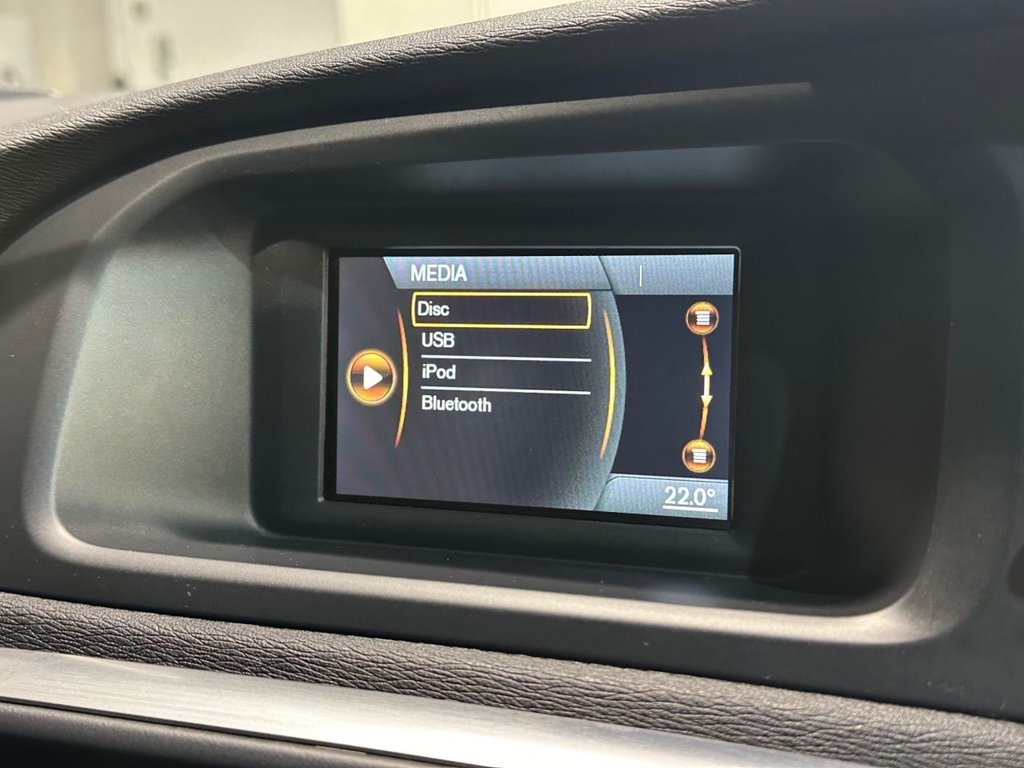 Used Volvo V40 2014 for sale - 77227453: Photo 18