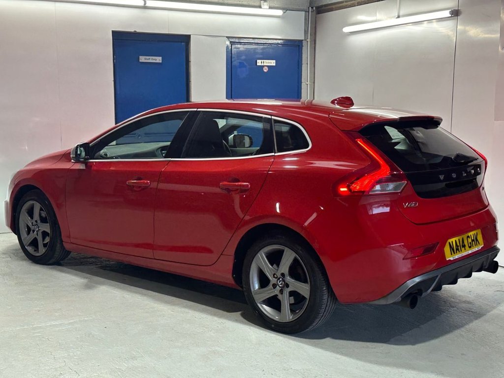 Used Volvo V40 2014 for sale - 77227453: Photo 2