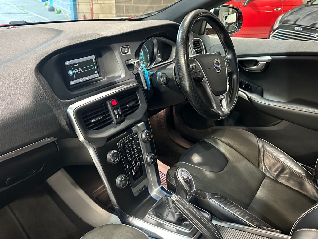 Used Volvo V40 2014 for sale - 77227453: Photo 21