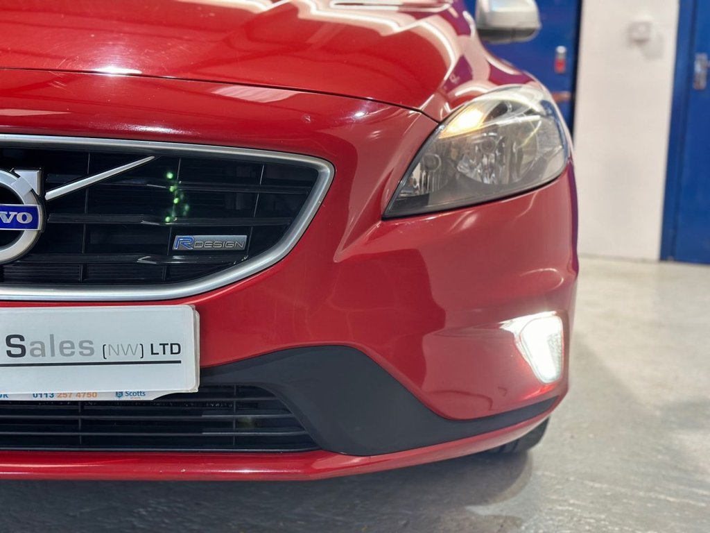 Used Volvo V40 2014 for sale - 77227453: Photo 32