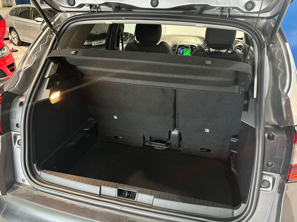 Used Renault Captur 2018 for sale - 76048193: Photo 11