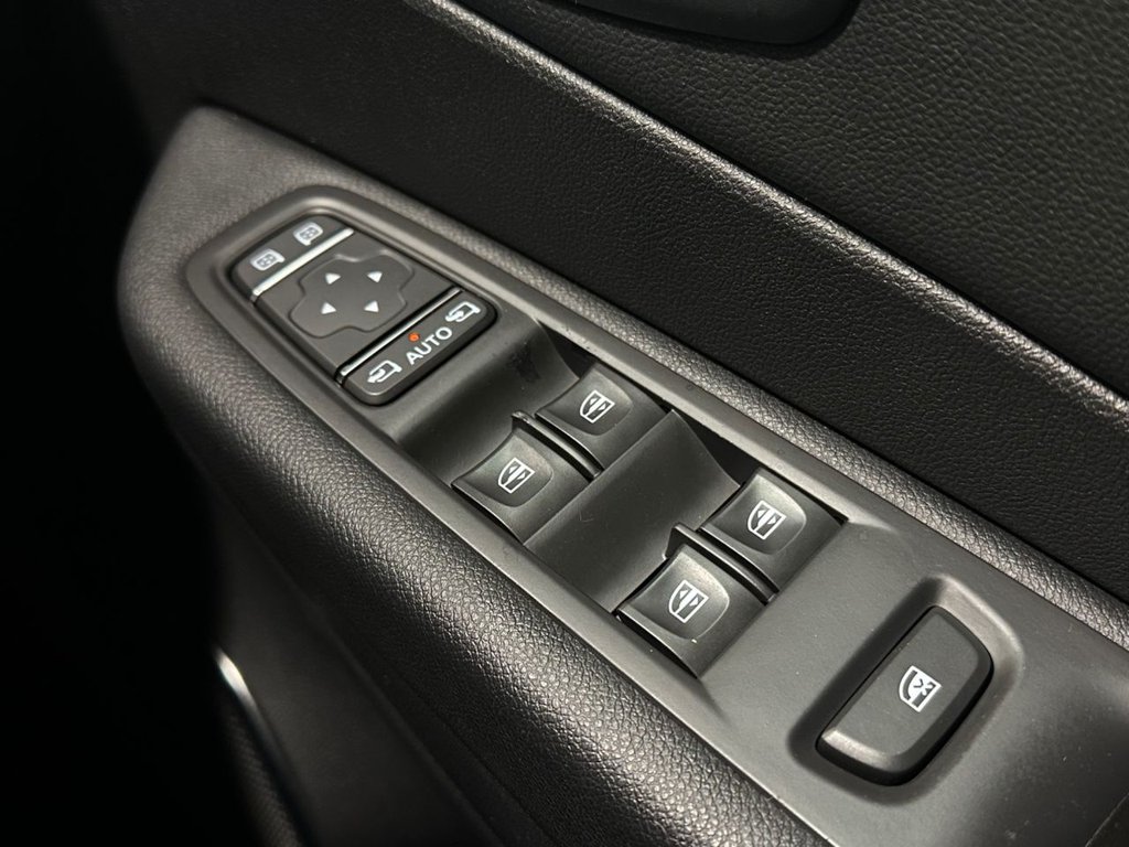 Used Renault Captur 2018 for sale - 76048193: Photo 22