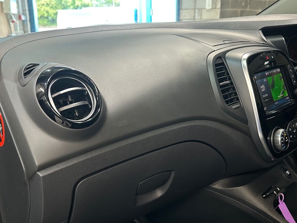 Used Renault Captur 2018 for sale - 76048193: Photo 8