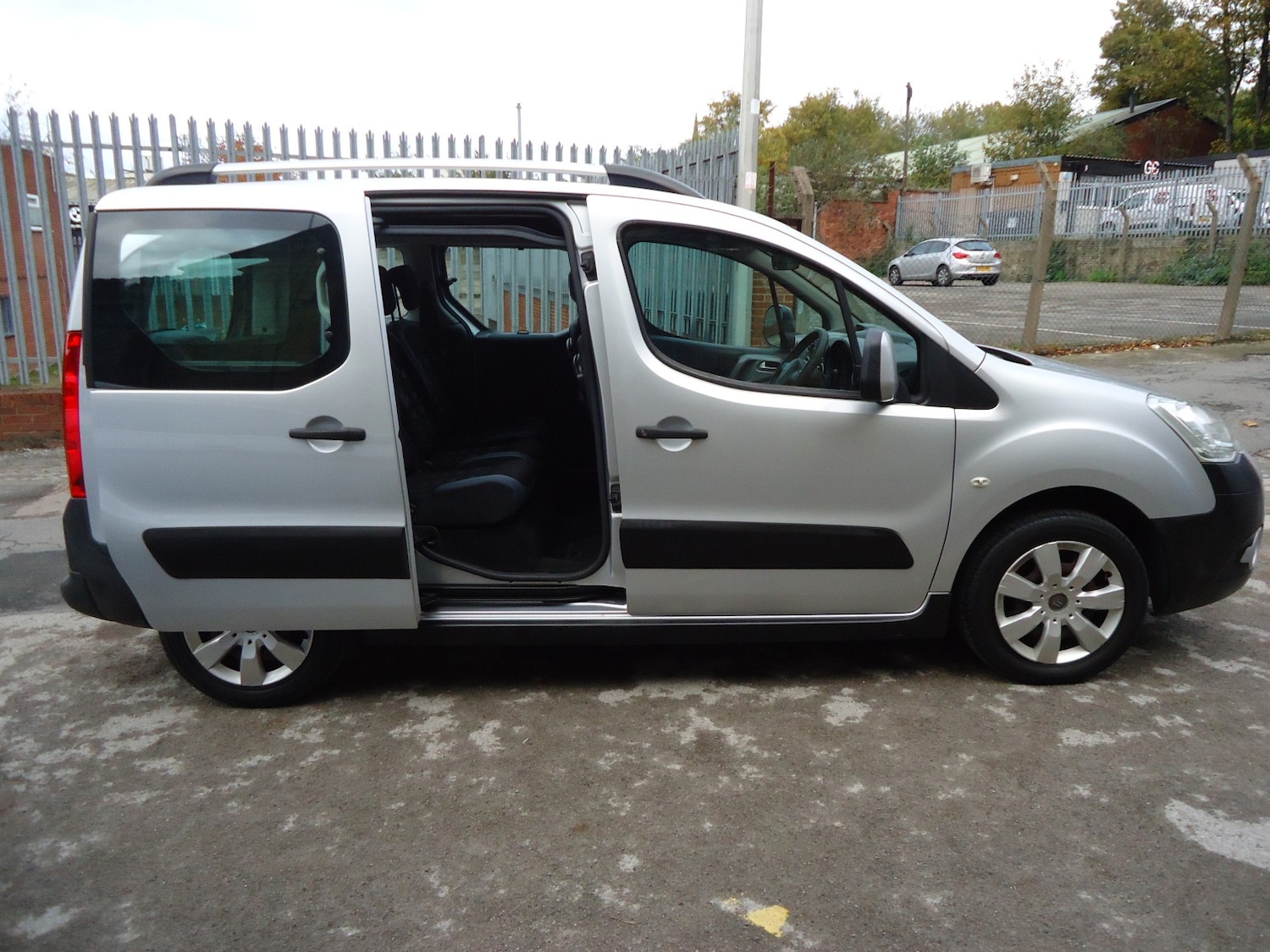 Used Citroen Berlingo 2008 for sale - 76397029: Photo 14