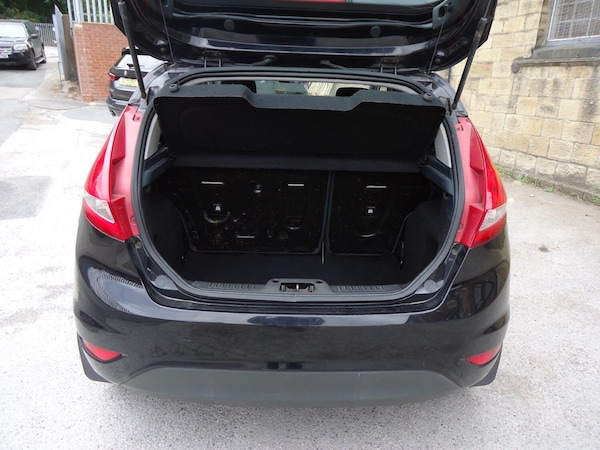 Used Ford Fiesta 2010 for sale - 75667848: Photo 10