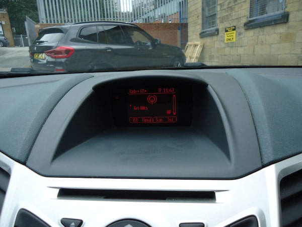 Used Ford Fiesta 2010 for sale - 75667848: Photo 17