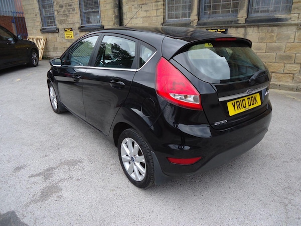 Used Ford Fiesta 2010 for sale - 75667848: Photo 8