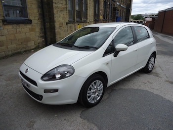 Used Fiat Punto 2012 for sale - 75667957: Photo