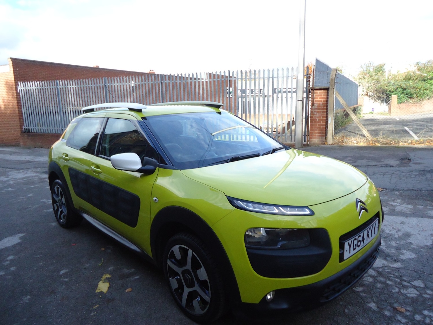 Used Citroen C4 Cactus 2014 for sale - 76397002: Photo 1