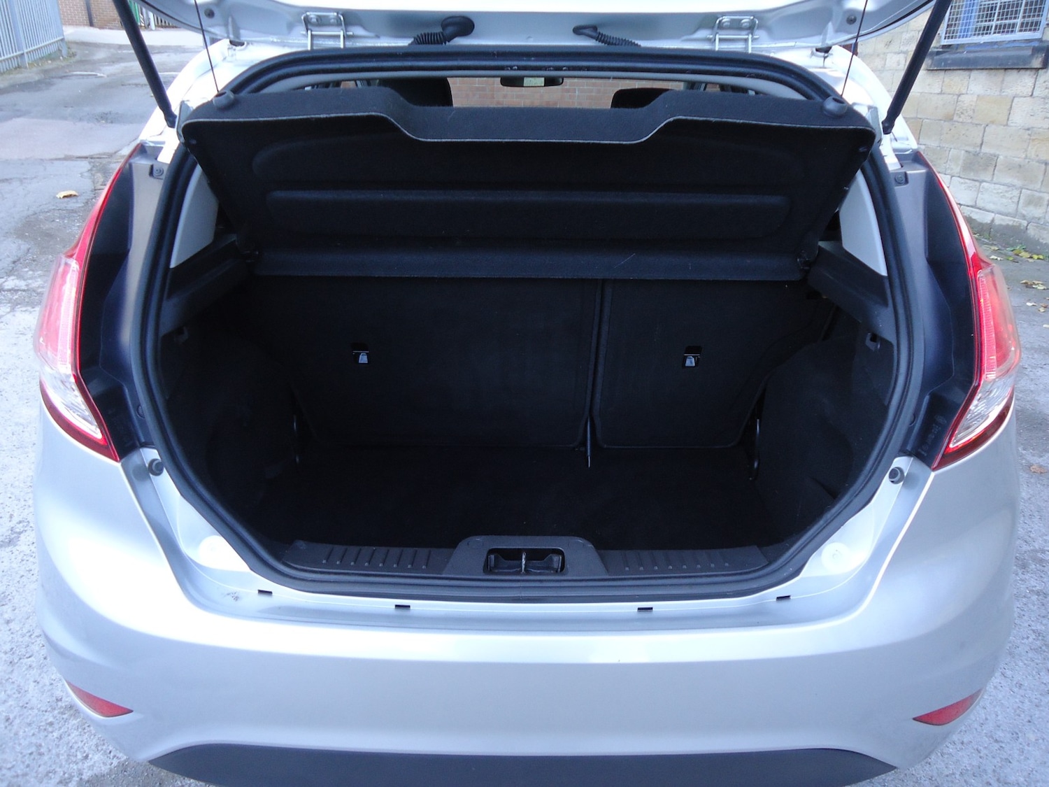 Used Ford Fiesta 2015 for sale - 76397014: Photo 10