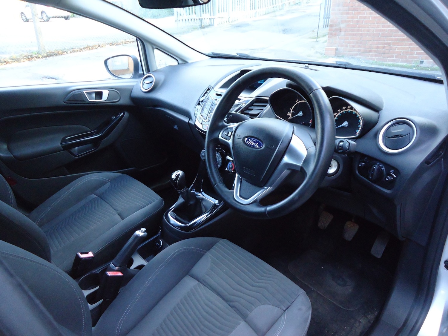 Used Ford Fiesta 2015 for sale - 76397014: Photo 15