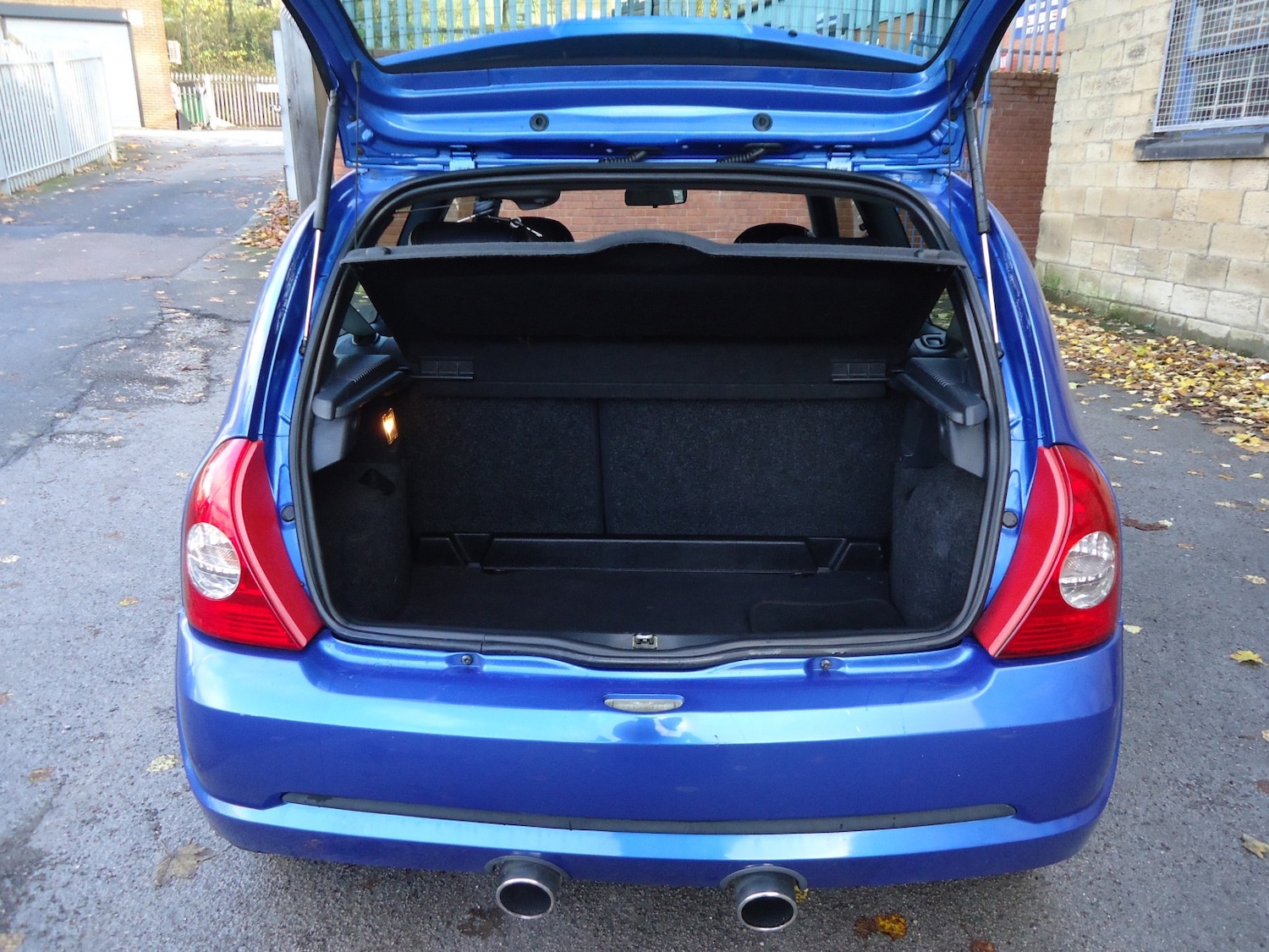 Used Renault Clio 2004 for sale - 76571096: Photo 11