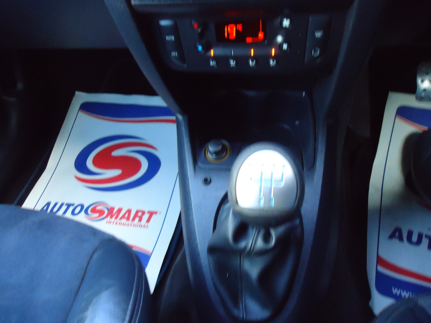 Used Renault Clio 2004 for sale - 76571096: Photo 15