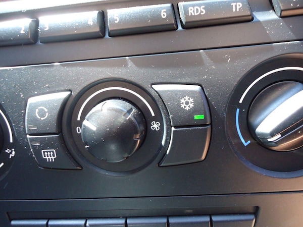 Used BMW 1 Series 2011 for sale - 75183775: Photo 16