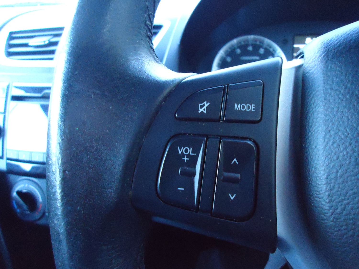 Used Suzuki Swift 2014 for sale - 77107734: Photo 17