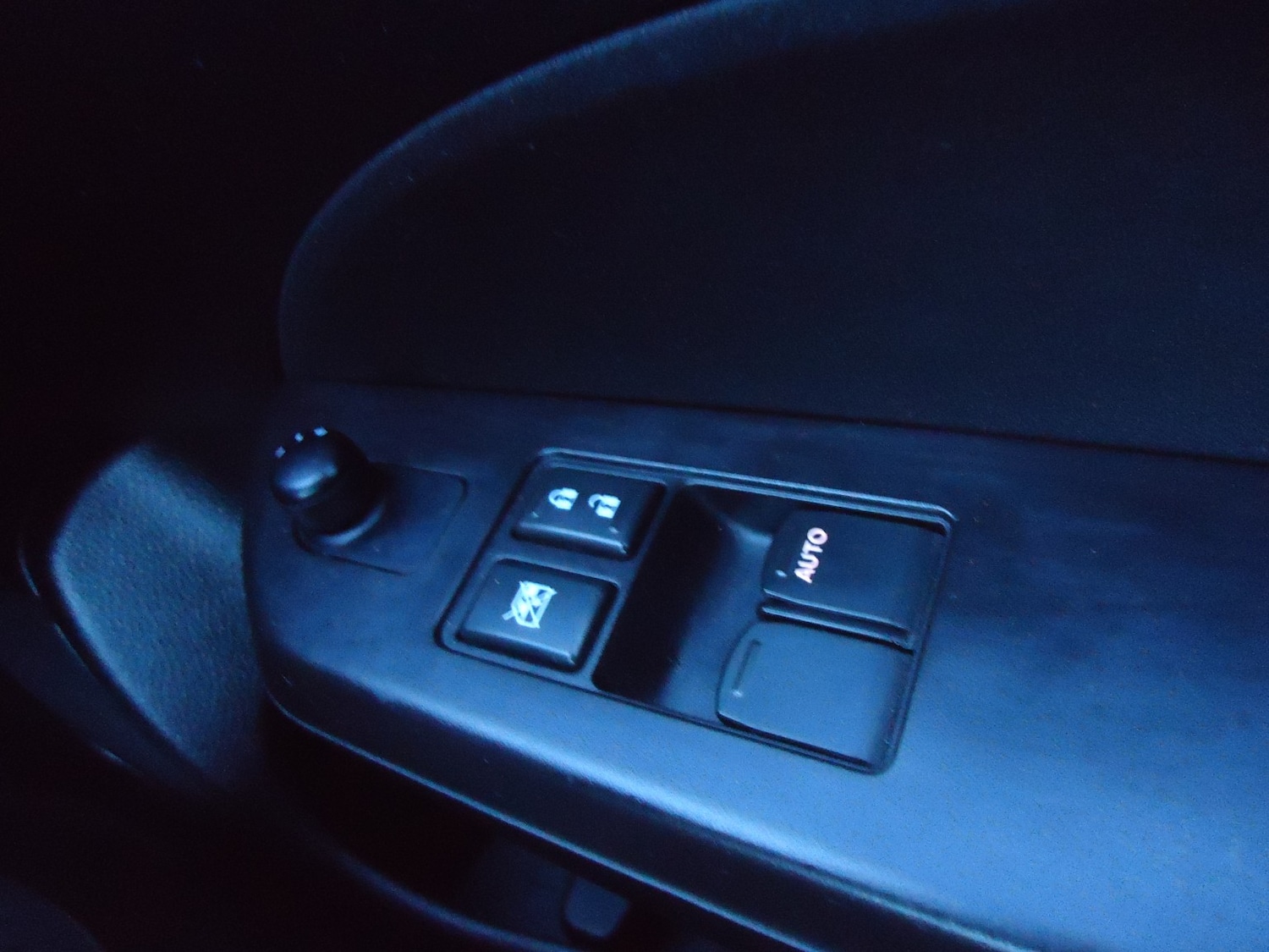 Used Suzuki Swift 2014 for sale - 77107734: Photo 19