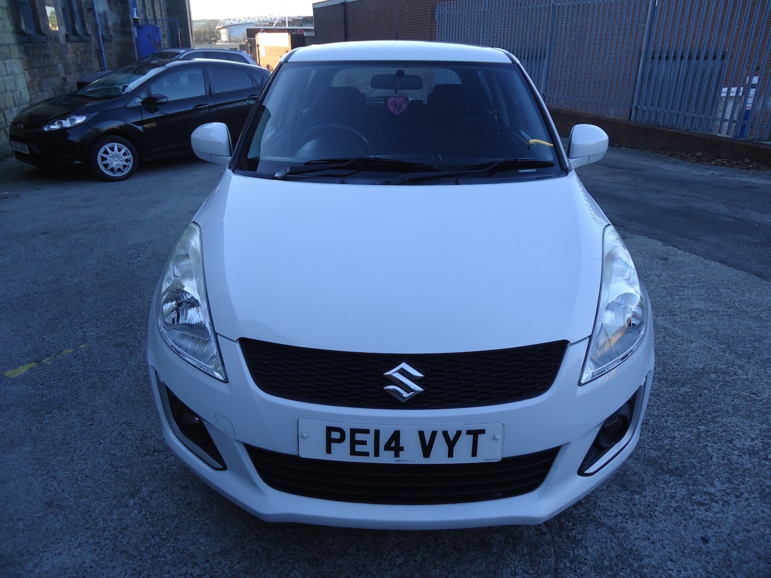 Used Suzuki Swift 2014 for sale - 77107734: Photo 8