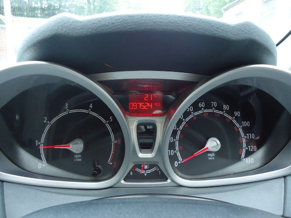 Used Ford Fiesta 2011 for sale - 75667948: Photo 26