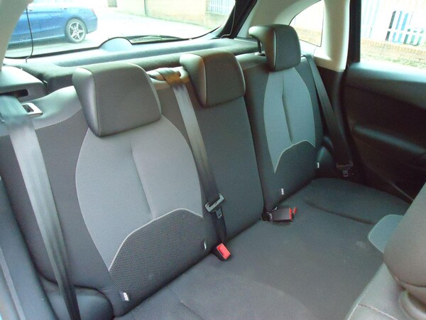 Used Citroen C3 2011 for sale - 74133291: Photo 11