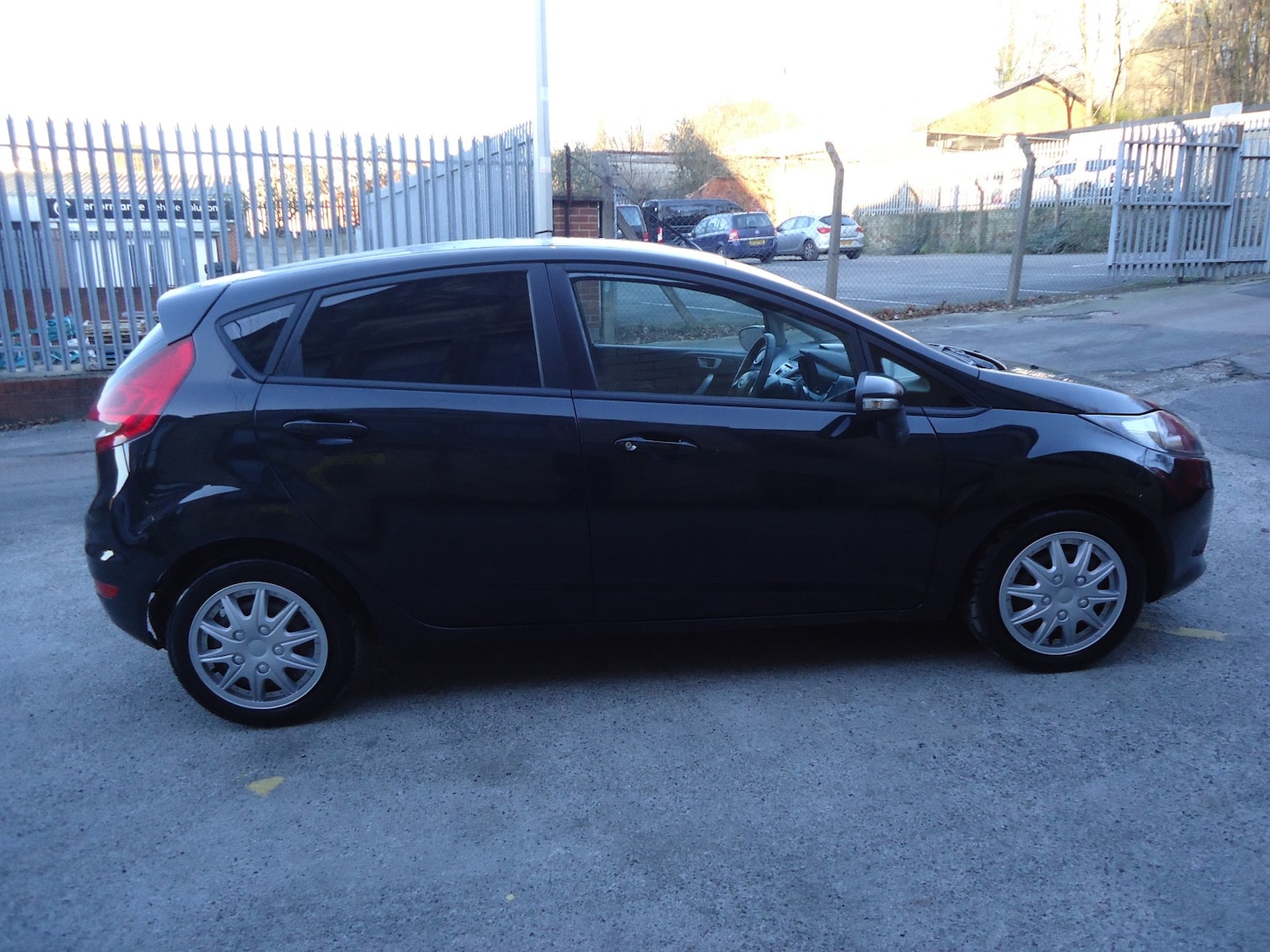 Used Ford Fiesta 2012 for sale - 77118549: Photo 3