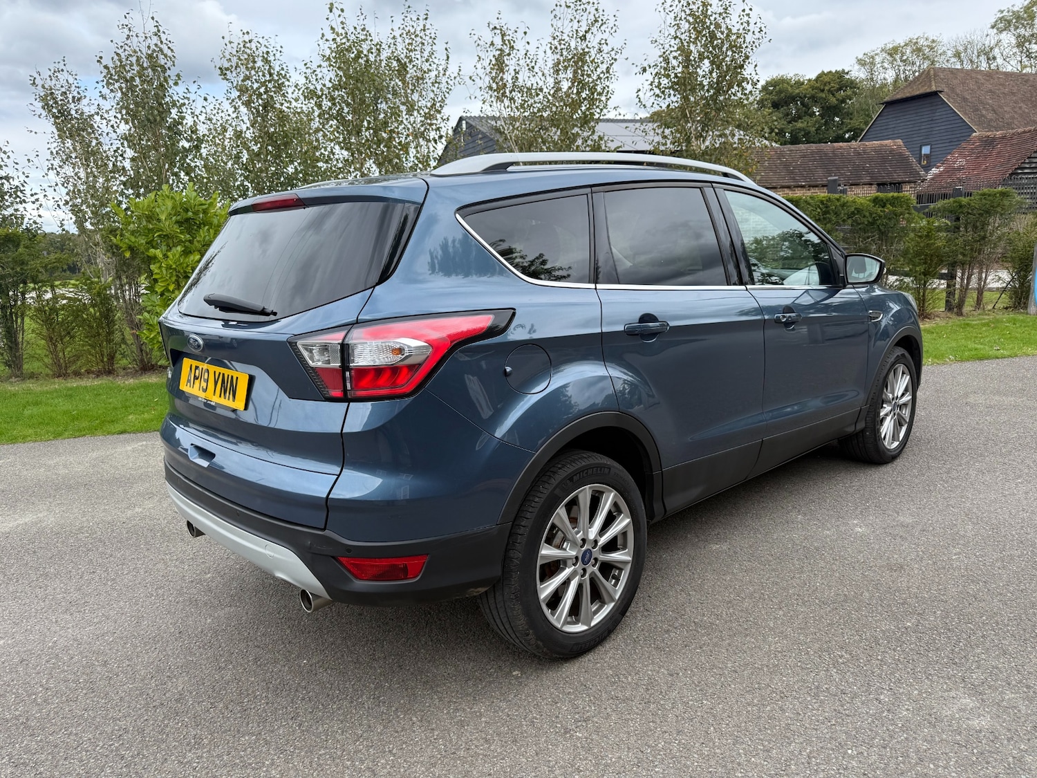 Used Ford Kuga 2019 for sale - 76036631: Photo 2