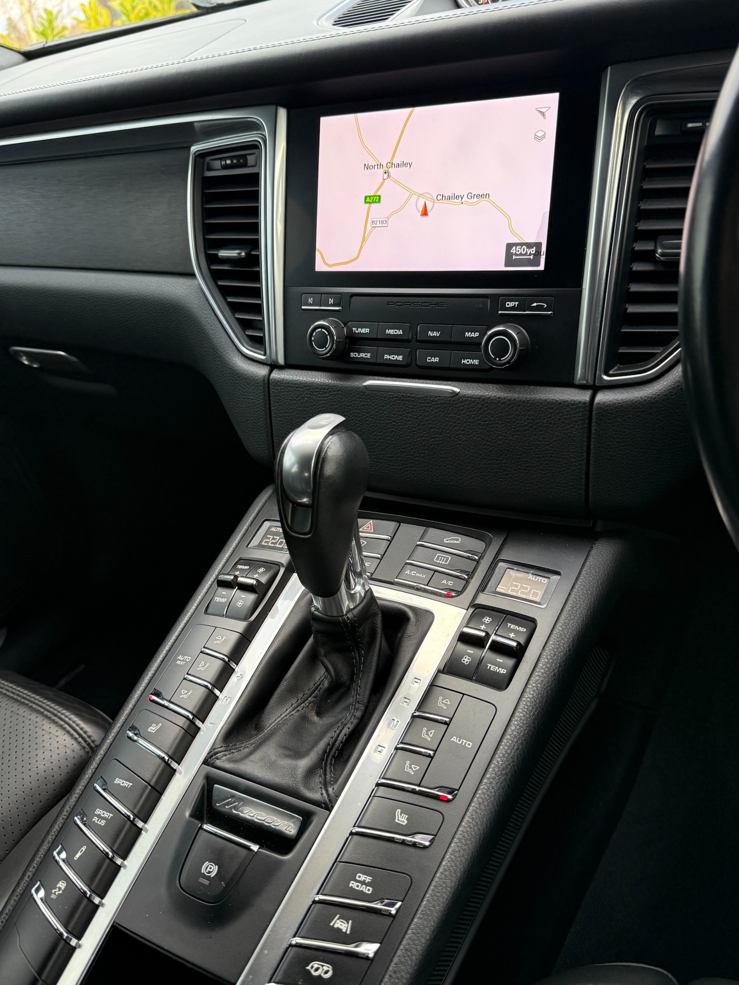 Used Porsche Macan 2016 for sale - 76694378: Photo 14