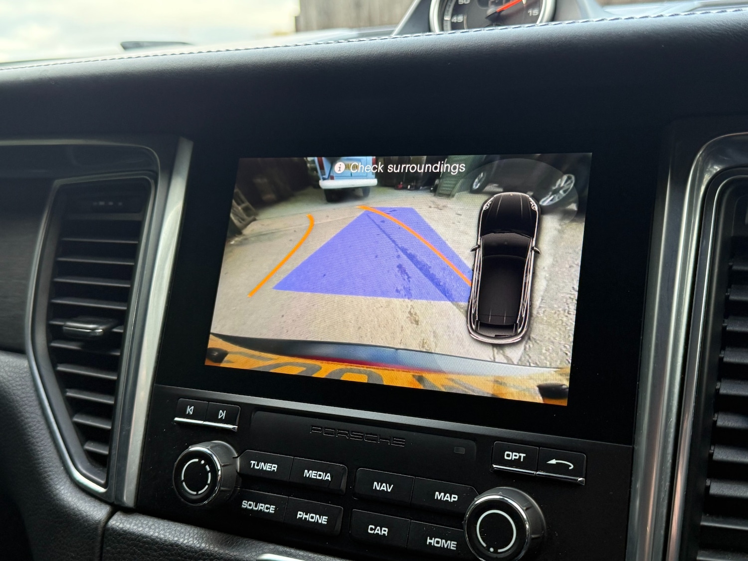 Used Porsche Macan 2016 for sale - 76694378: Photo 17