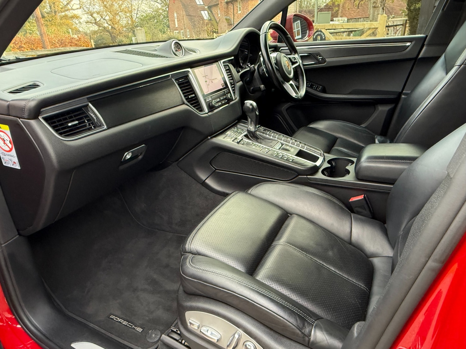 Used Porsche Macan 2016 for sale - 76694378: Photo 7