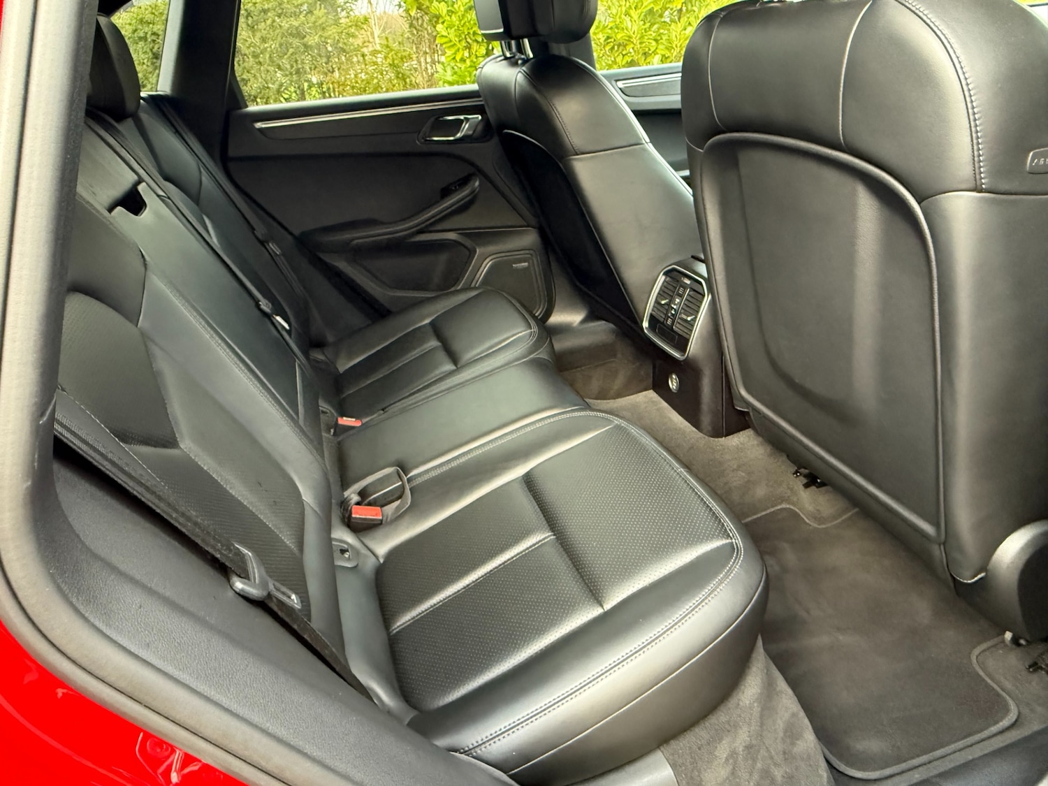 Used Porsche Macan 2016 for sale - 76694378: Photo 9