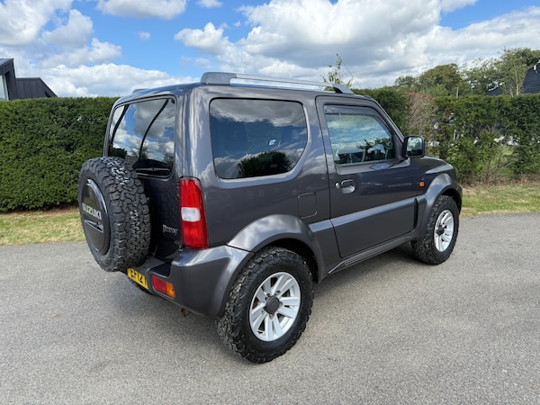 Used Suzuki Jimny 2012 for sale - 76027638: Photo 3