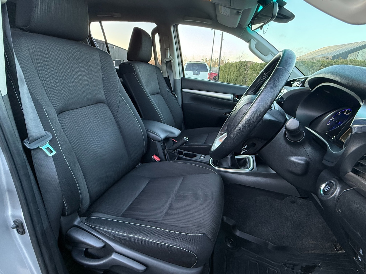 Used Toyota Hilux 2017 for sale - 76894508: Photo 6