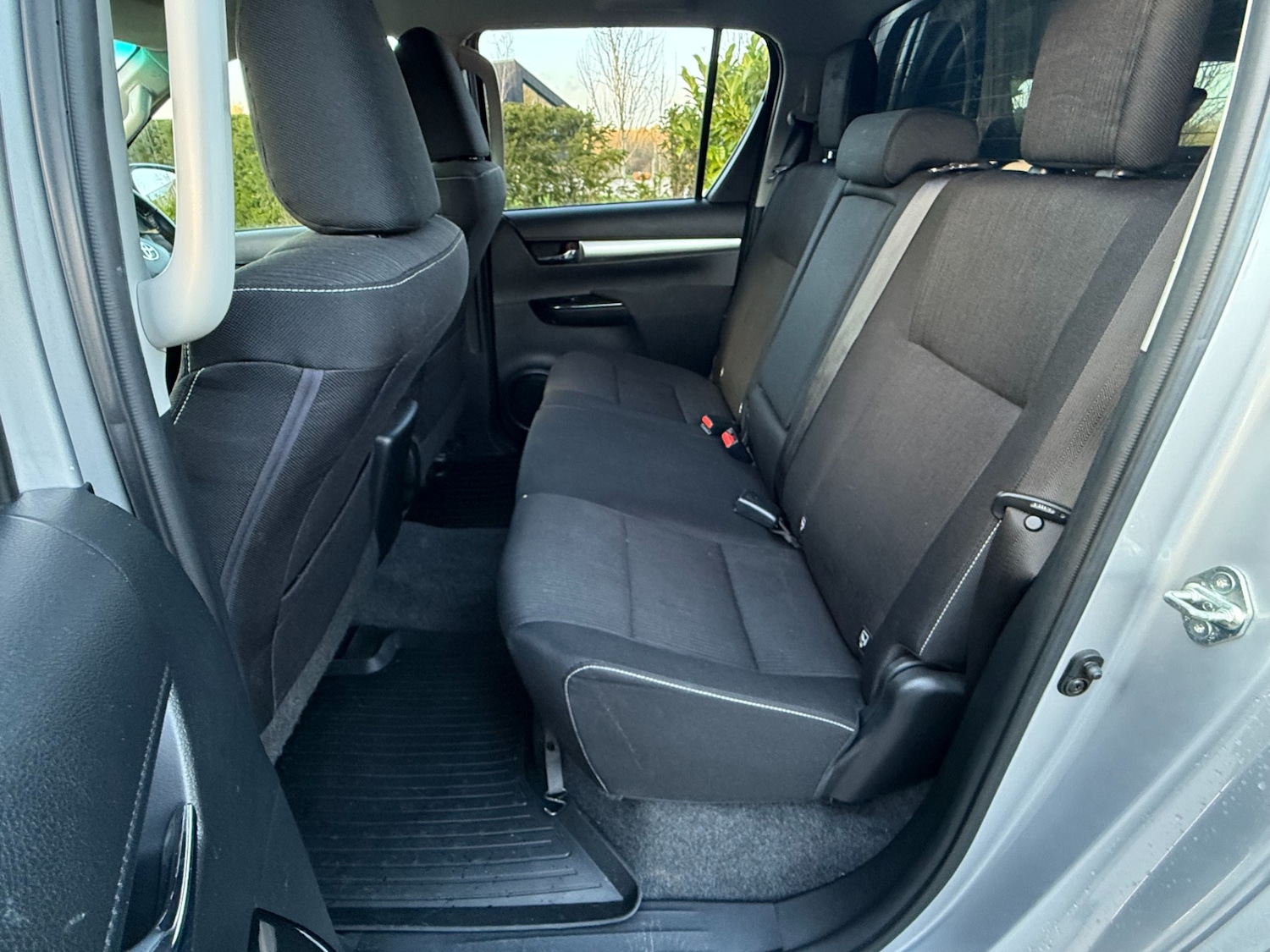 Used Toyota Hilux 2017 for sale - 76894508: Photo 9