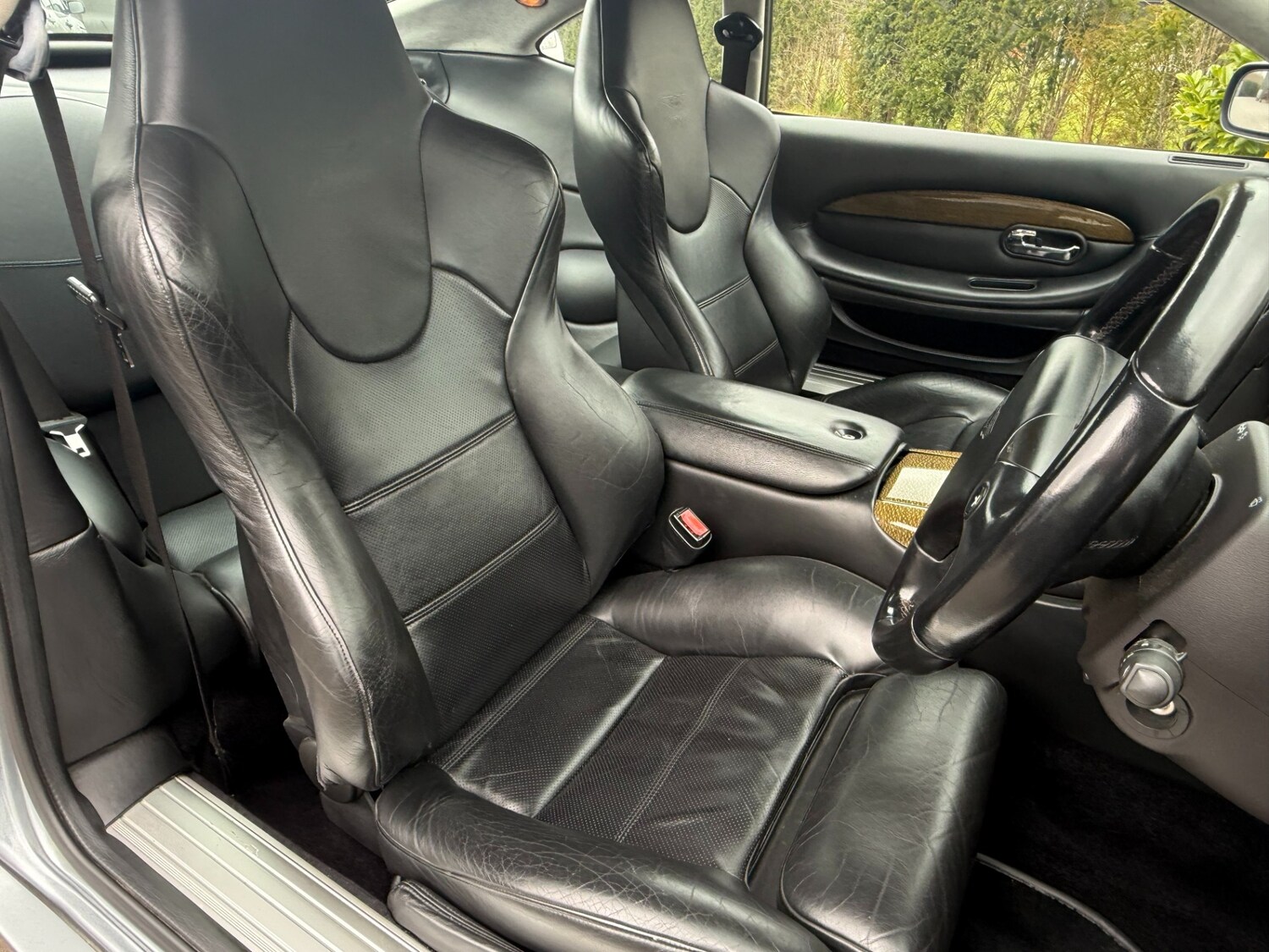 Used Aston Martin DB7 2003 for sale - 78010957: Photo 7