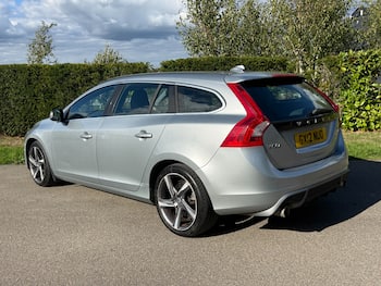 Used Volvo V60 2012 for sale - 79800462: Photo