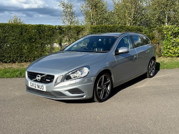 Used Volvo V60 2012 for sale - 79800462: Photo