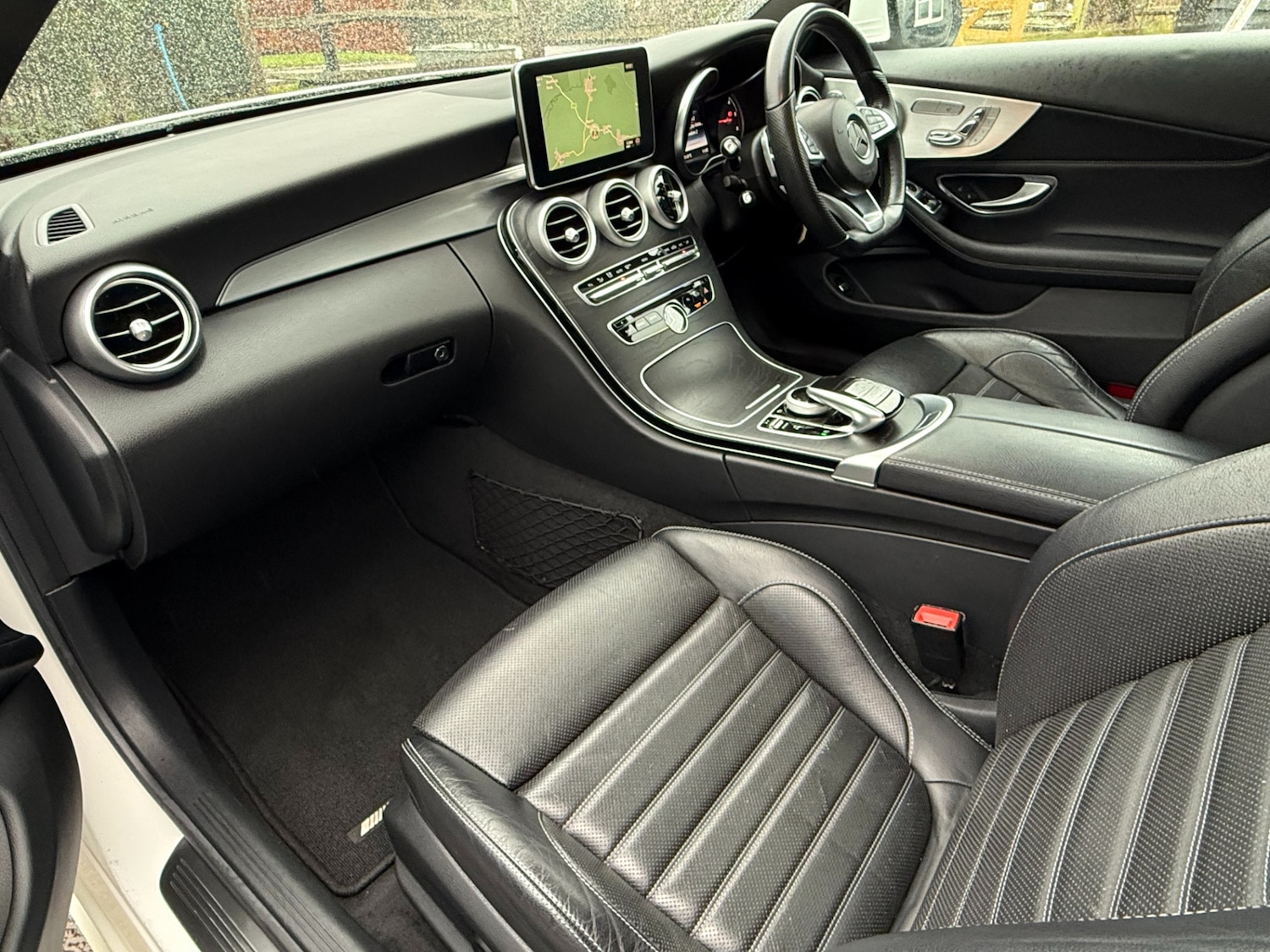 Used Mercedes-Benz C Class 2016 for sale - 76720103: Photo 8